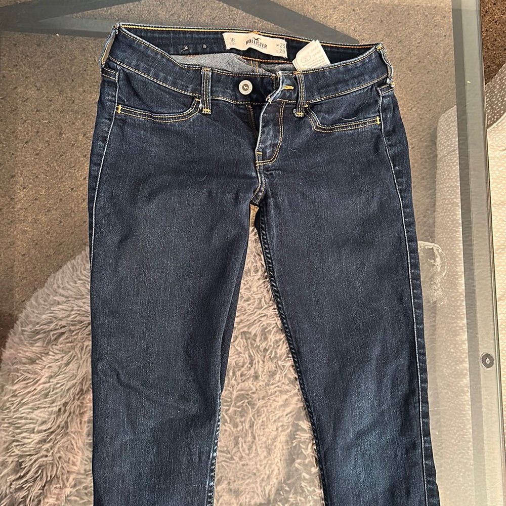 Like new hollister jeans.